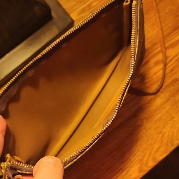 Louis Vuitton Monogram Mini Pochette - Brown and Gold Signature - Picture 3 of 7